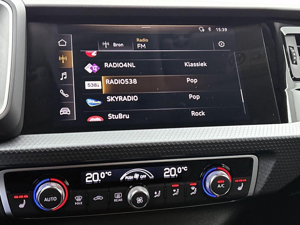 Audi A1 Sportback 35 tfsi pro line s | automaat | parkeer sensoren | climat