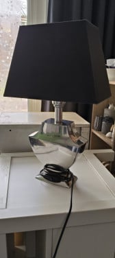 Mooie tafellamp gebruikt, goede staat!