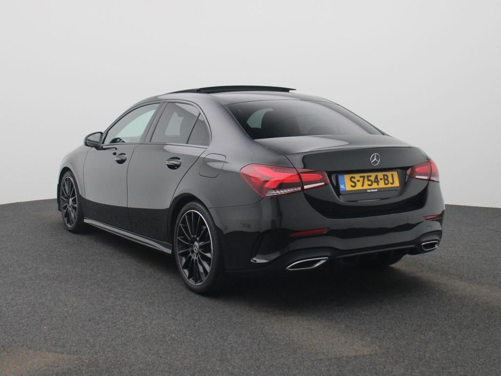 Mercedes-Benz A-Klasse 250 premium | automaat | panorama dak | virtual cock