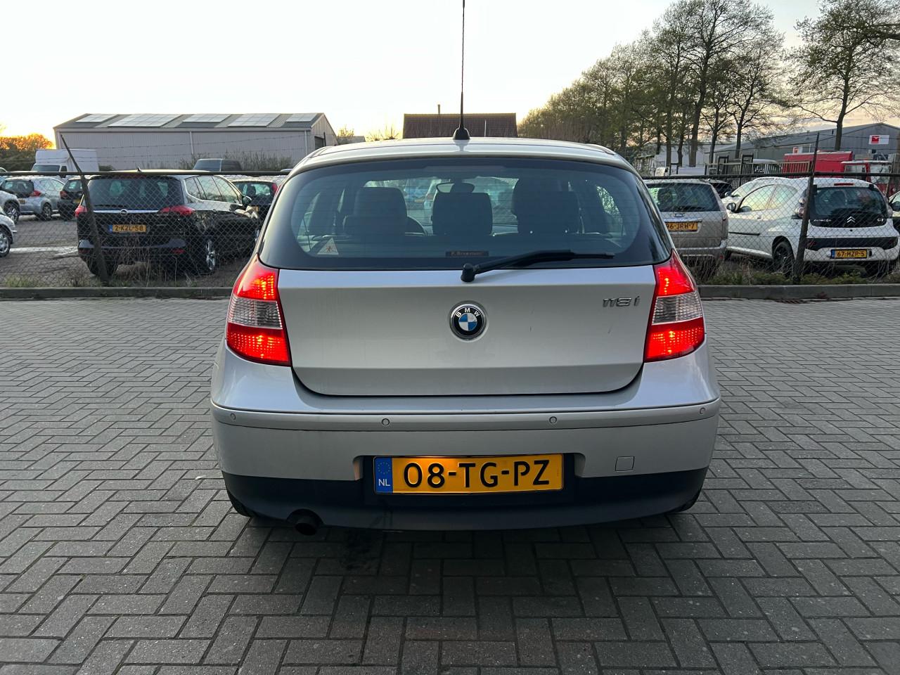 BMW 1-serie 118i High Executive 164.443km