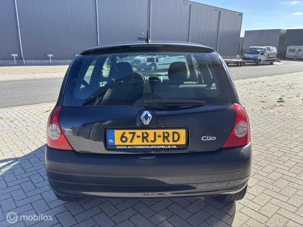 Renault Clio 1.2-16v authentique comfort
