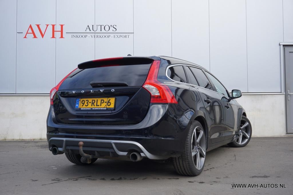 Volvo V60 1.6 t4 r-design