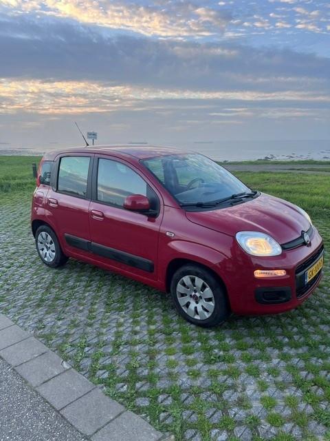 Fiat Panda 0.9 Twinair 44KW 2015 Ferrari-rood