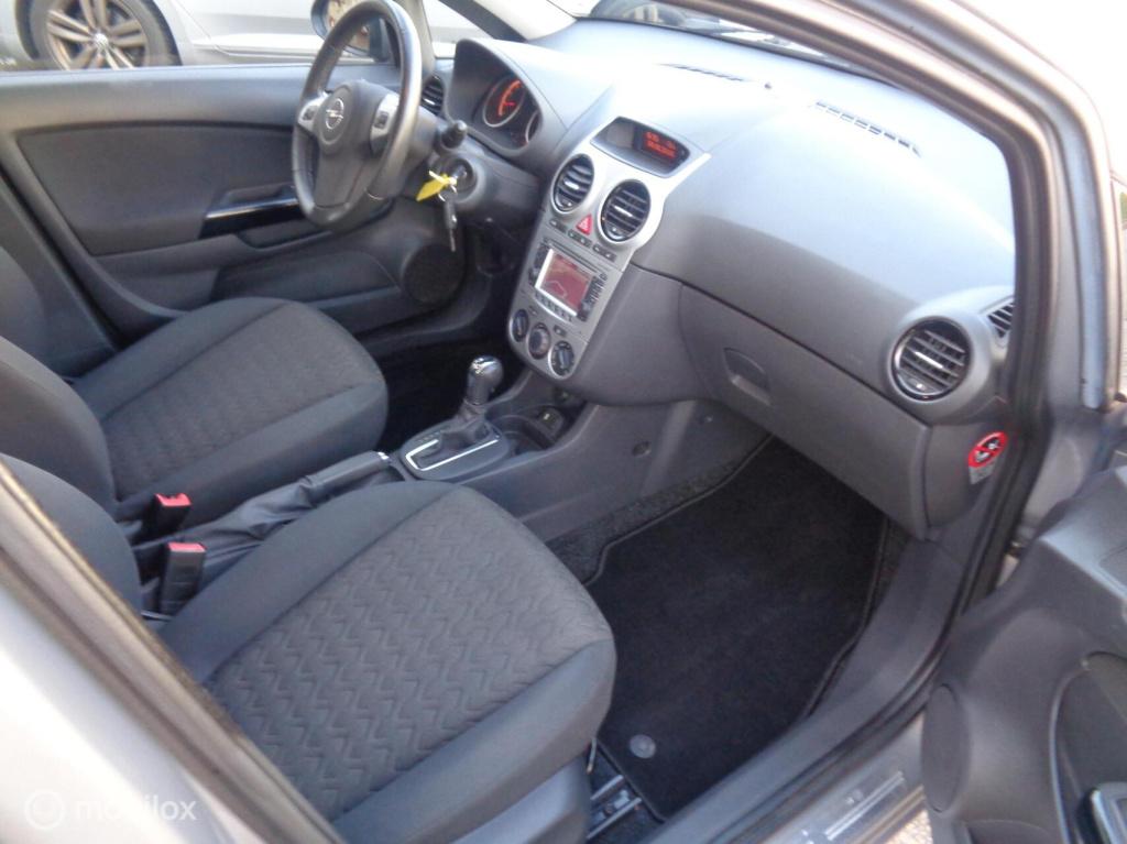 Opel Corsa 1.4-16v design ed/automaat/airco/stoelverw/ stuurverw/cruise con