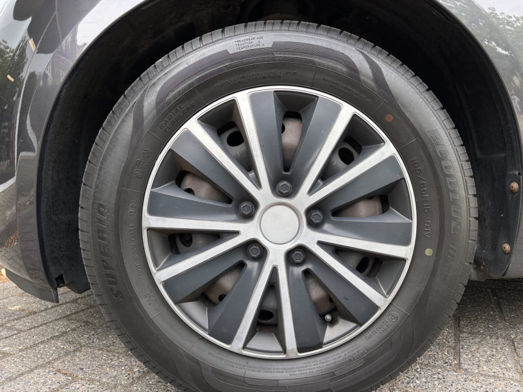 Kia Venga automaat 1.6 cvvt x-tra