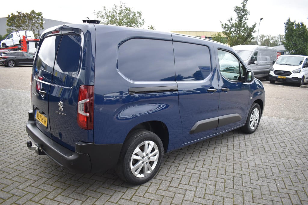 Peugeot Partner 1.5 bluehdi premium long | trekhaak | cruise control | navi
