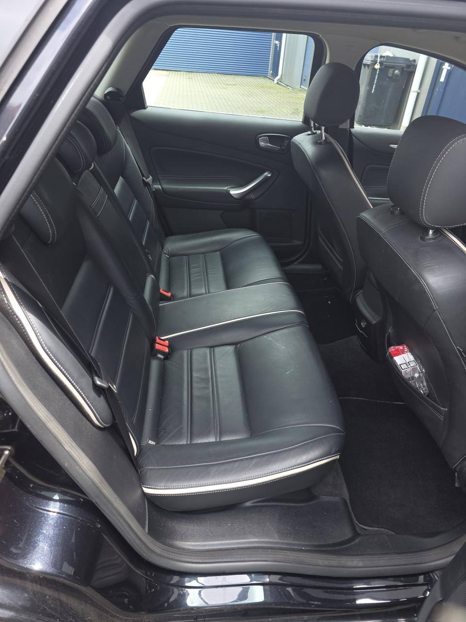 Zeldzaam mooie Ford Mondeo 2.3 toerier