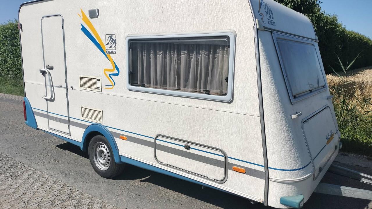 Knaus met prachtige tent / luifel / uitbouw