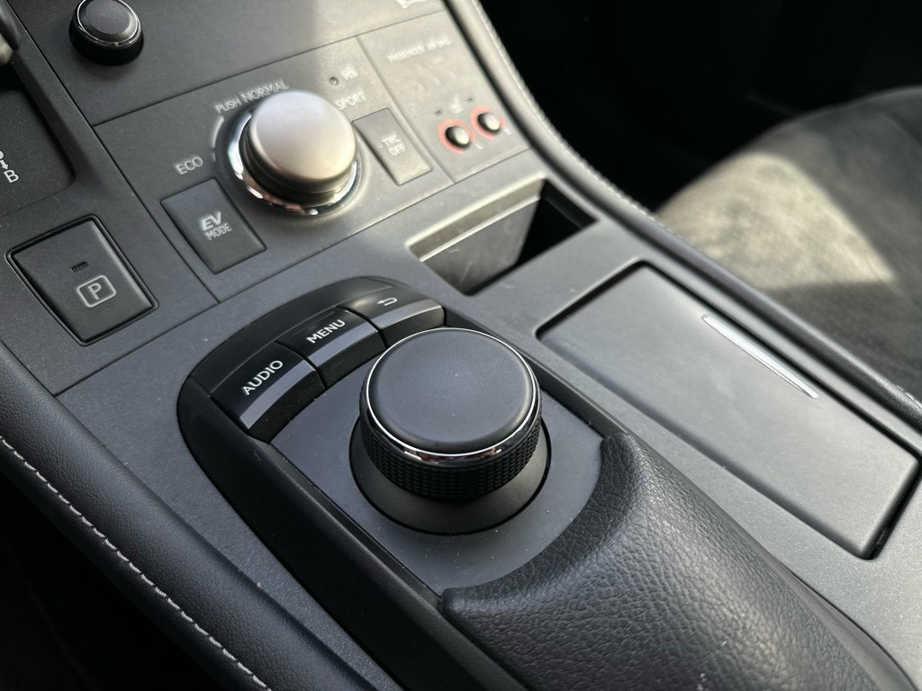 Lexus Ct 200h 25th edition
