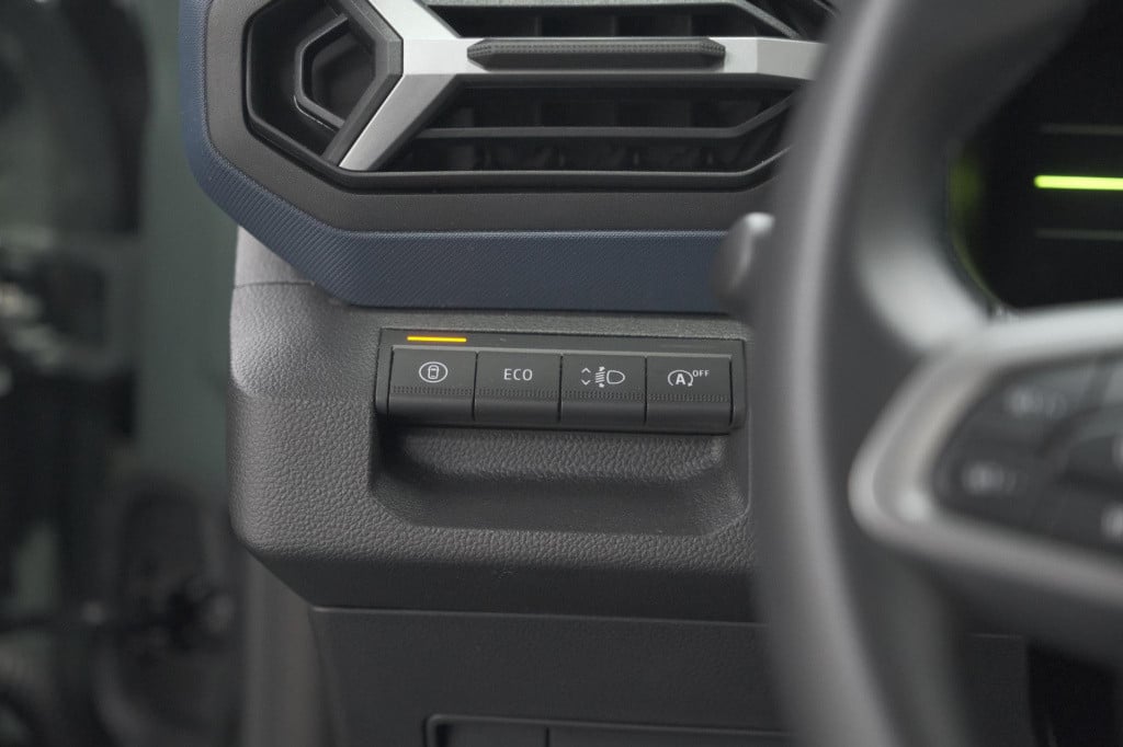 Dacia Duster mild hybrid 130 expression | camera | stoelverwarming | apple 