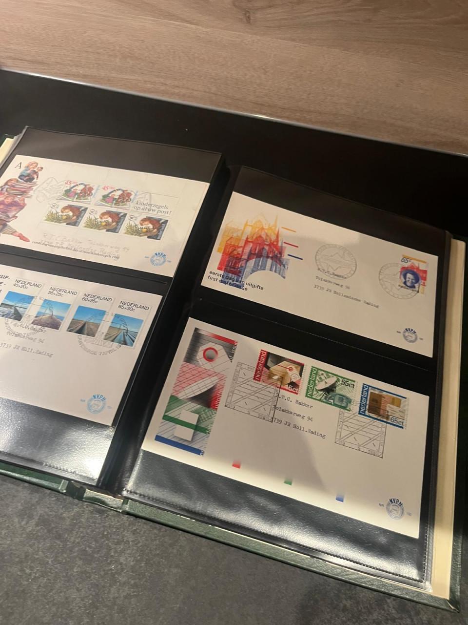 Album met FDC's Nederland waaronder oude enveloppen