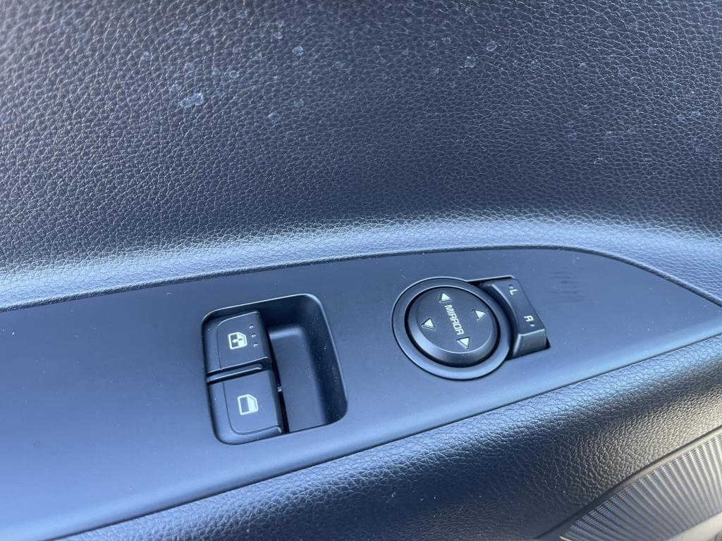 Kia Rio 1.2 cvvt economyline 17 dkm navi lmv pdc
