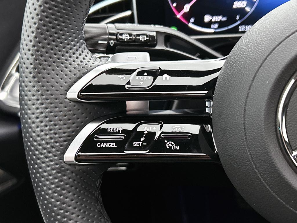 Mercedes-Benz E-Klasse estate 300 e amg plug-in hybride amg | night pakket 