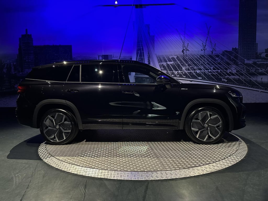 Skoda Kodiaq 1.5 tsi phev sportline business nieuw!! *pano*trekhaak*20 inch