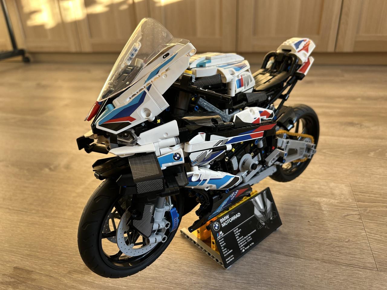Lego Replica – 42130 - Technic – BMW M 1000 RR
