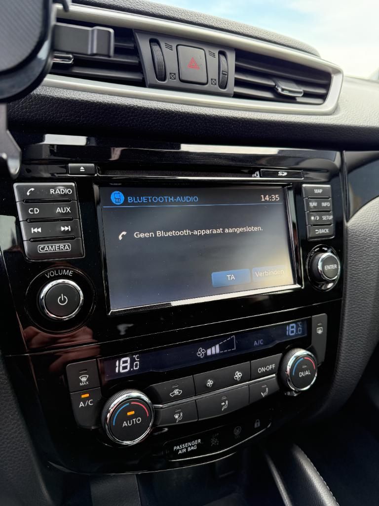 Nissan Qashqai 1.2 - acenta - panoramadak