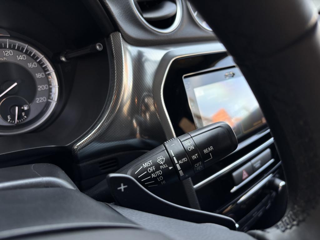 Suzuki Vitara automaat 1.4 boosterjet style smart hybrid | trekhaak afneemb