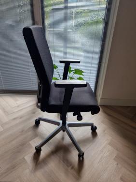 Interstuhl bureaustoel, Ergonomisch comfortabel zitten