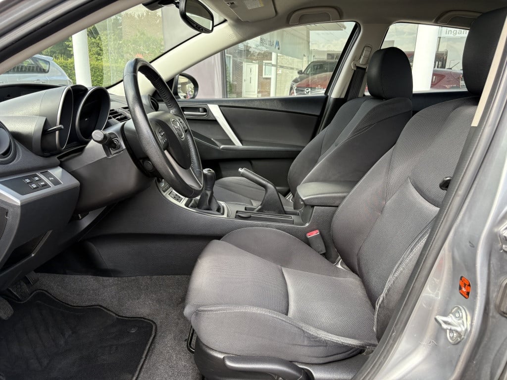 Mazda 3 2.0 disi gt-m bose 12 mnd bova garantie trekhaak