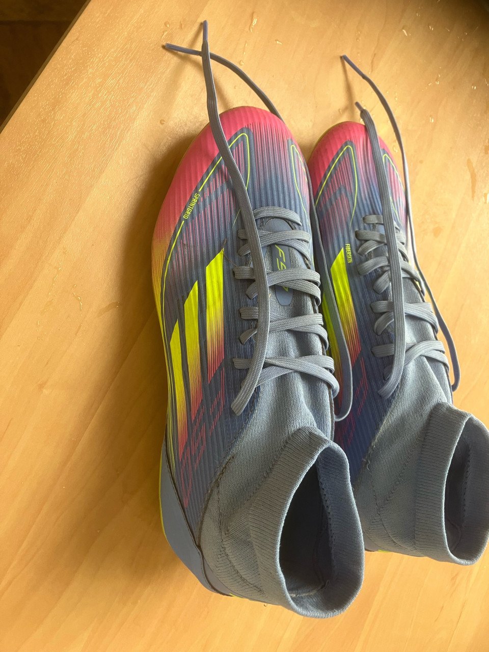 Nieuwe Adidas voetbalschoenen