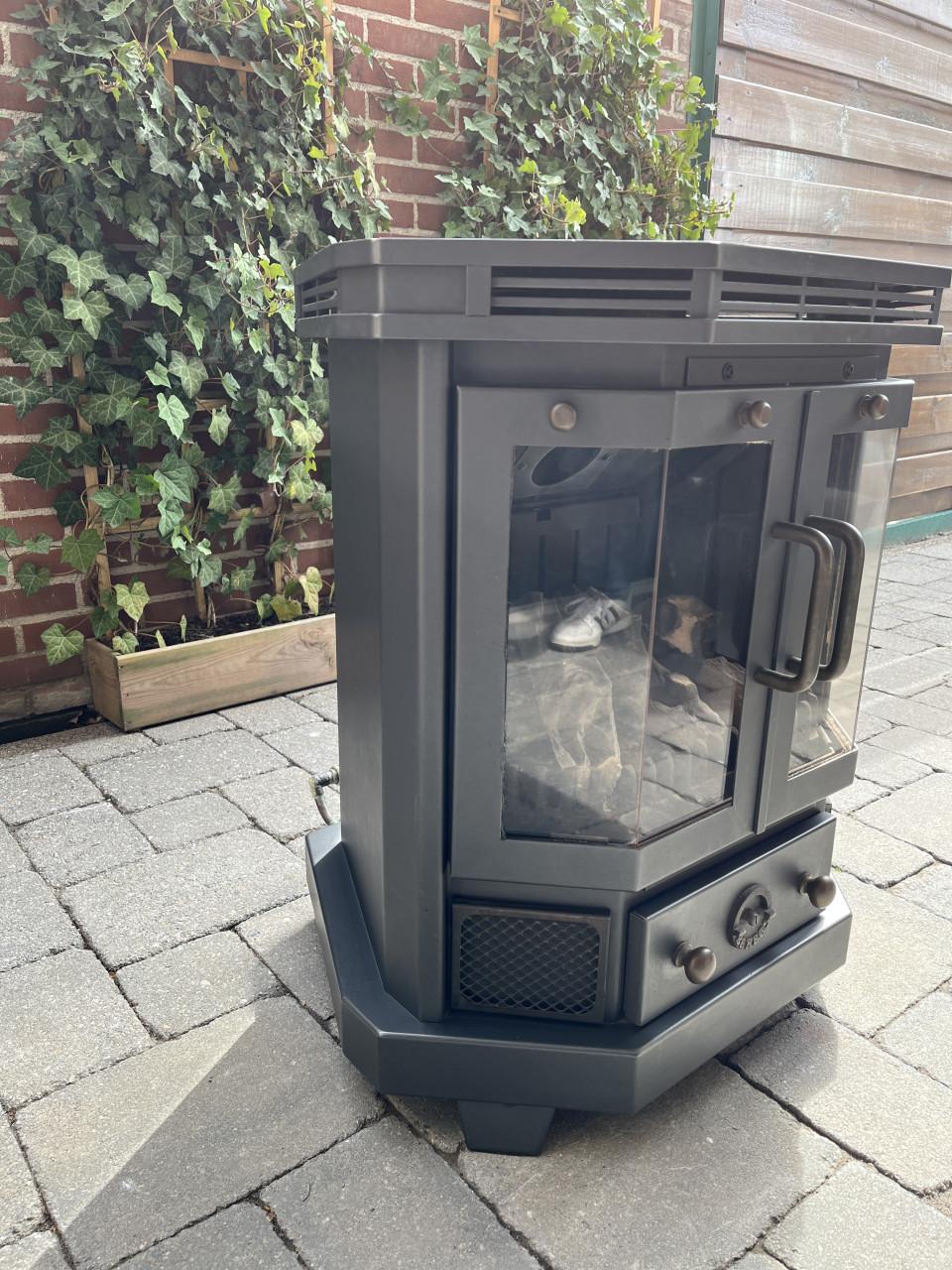 BARBAS gaskachel i.z.g.s