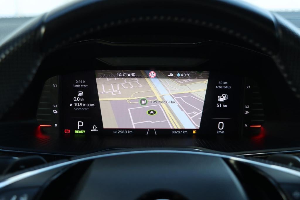 Skoda Superb combi 1.4 tsi iv sportline business 218pk dsg6