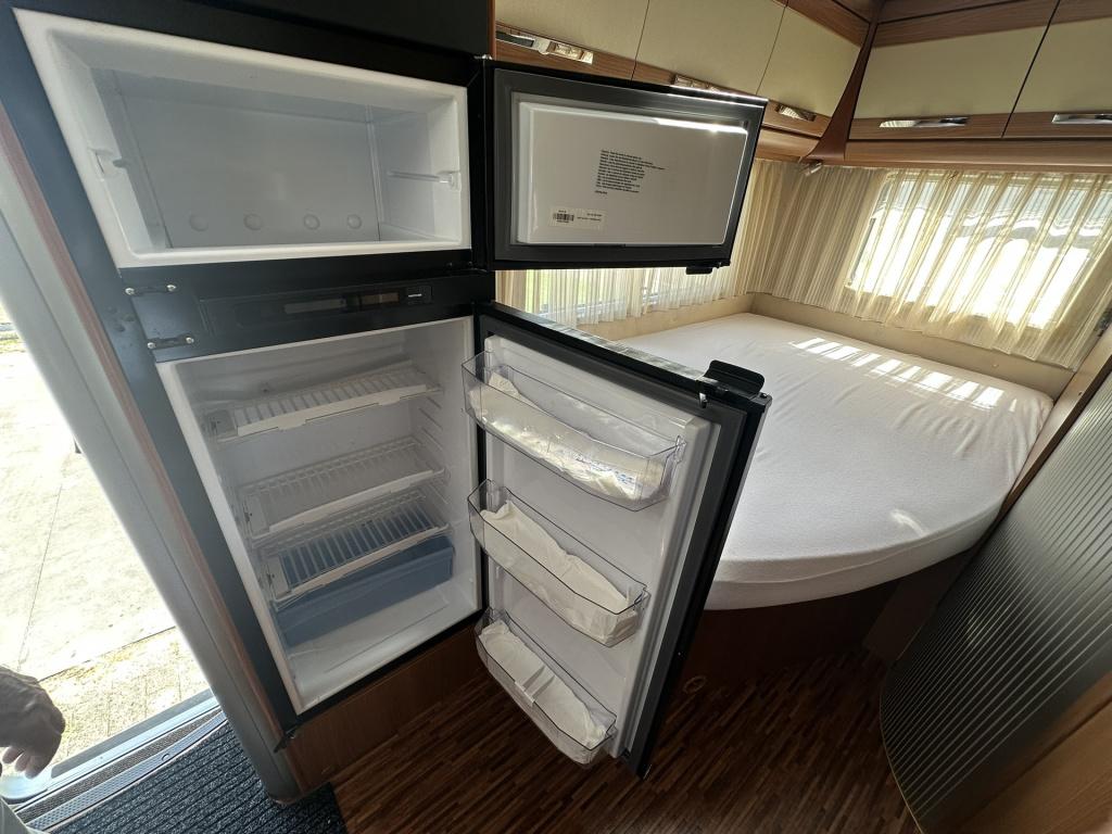 Hymer Onbekend t 654 sl gold editie - inclusief stalling dit seizoen -zater