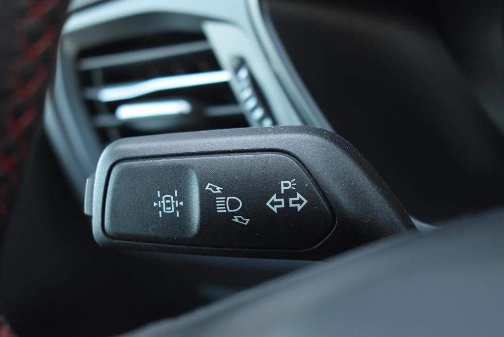 Ford Kuga 2.5 phev st-line x | panoramadak  | climate control | cruise cont