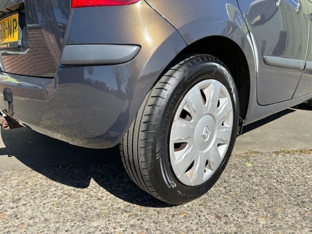 Renault Modus 1.6 - 16v privilege luxe