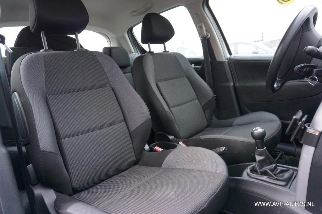 Peugeot 207 1.4 vti access