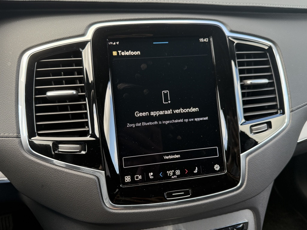 Volvo XC90 t8 455pk recharge ultra dark| full options ! luchtvering b&w sou