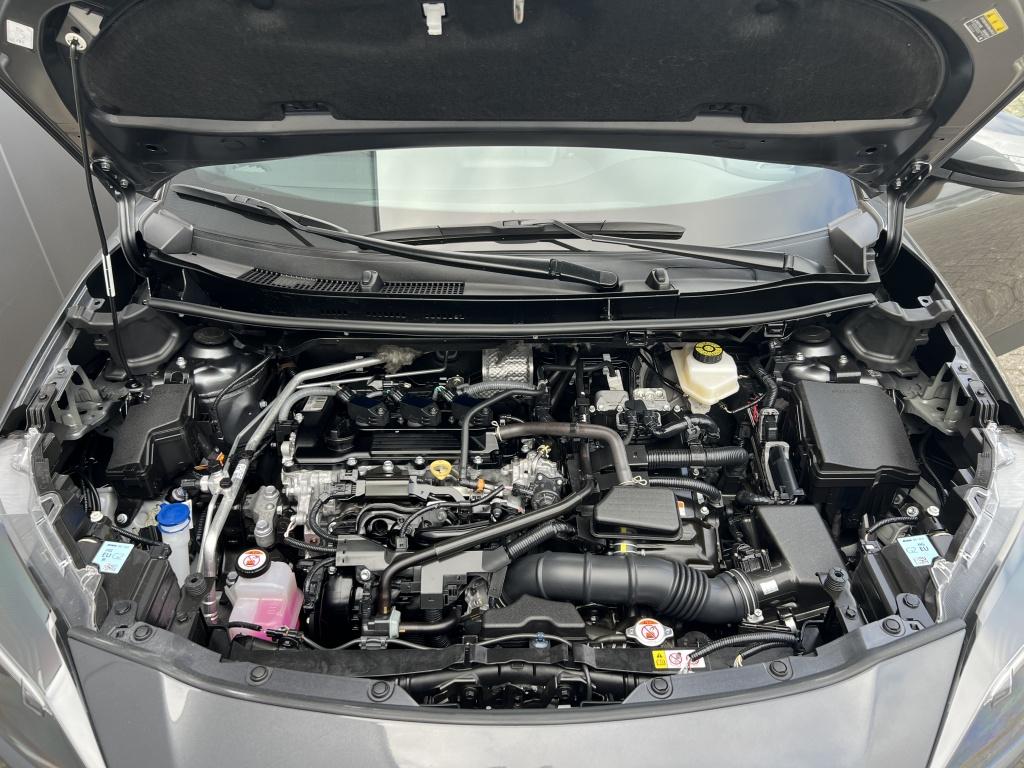 Toyota Yaris Cross 1.5 hybr 115 dynamic | parkeersensoren | stoel+ stuur ve