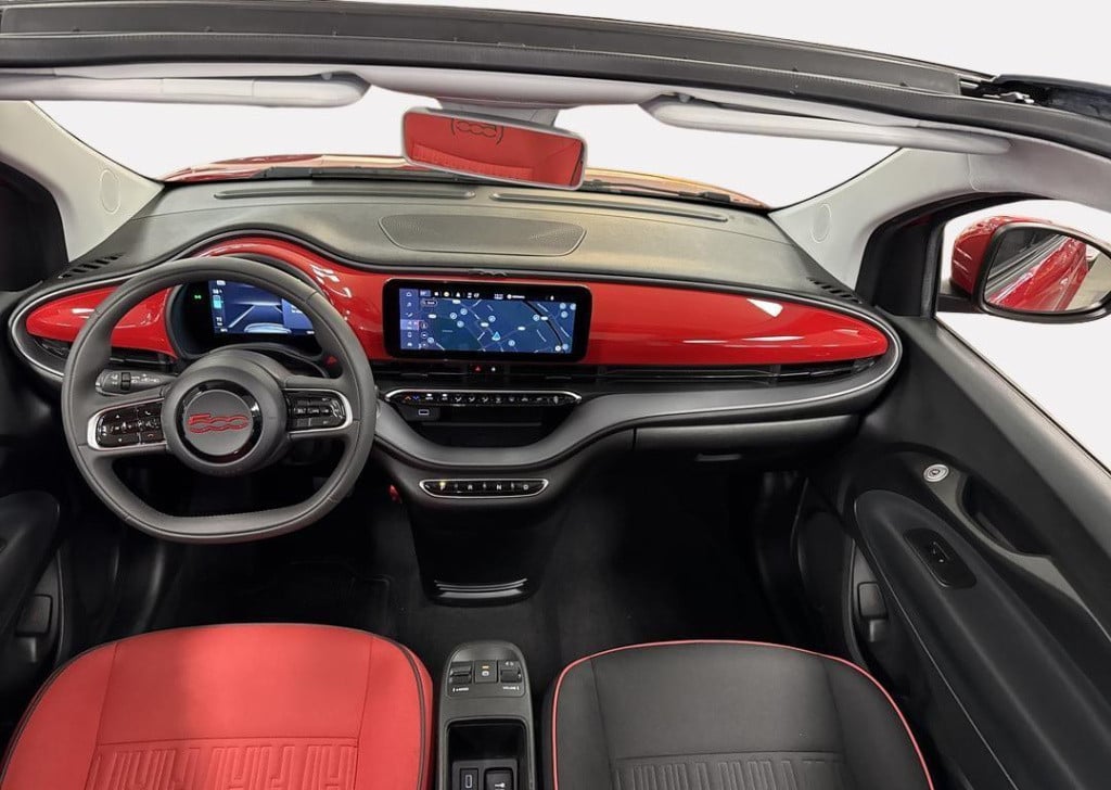 Fiat 500e cabrio red 24 kwh