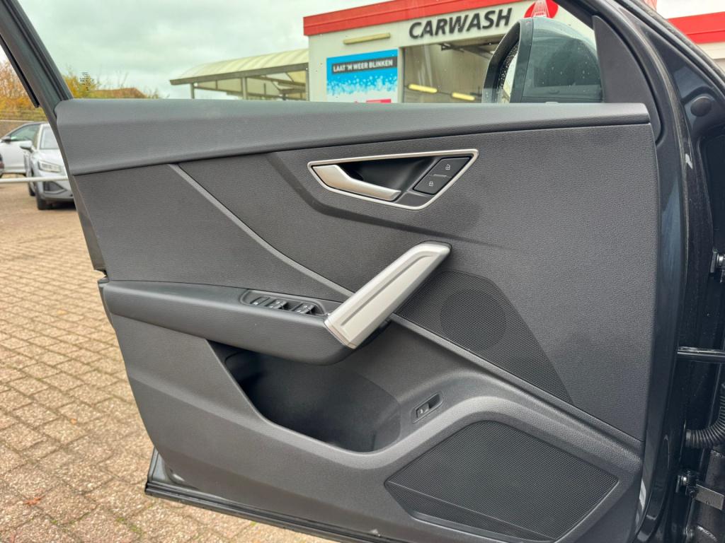 Audi Q2 35 tfsi s edition