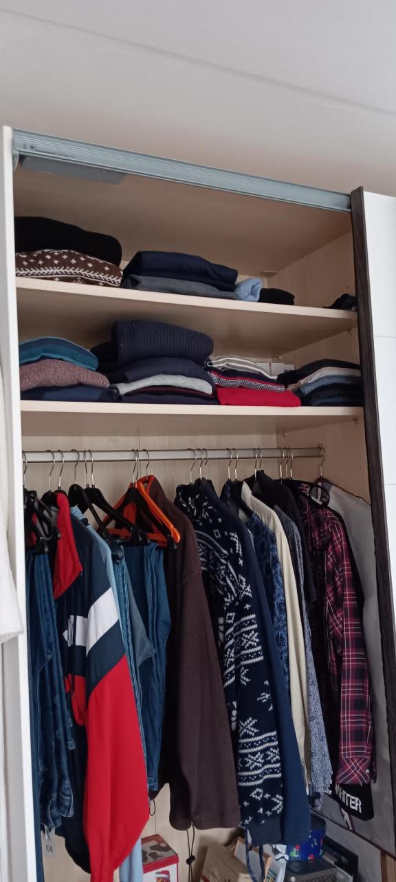 COMPLETE SLAAPKAMER (incl. nachtkastjes, matras, latten bodem, kledingkast)