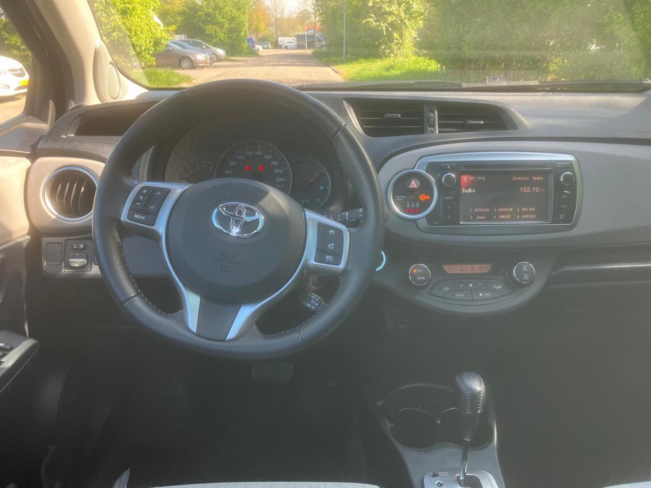 Toyota Yaris 1.3 Automaat