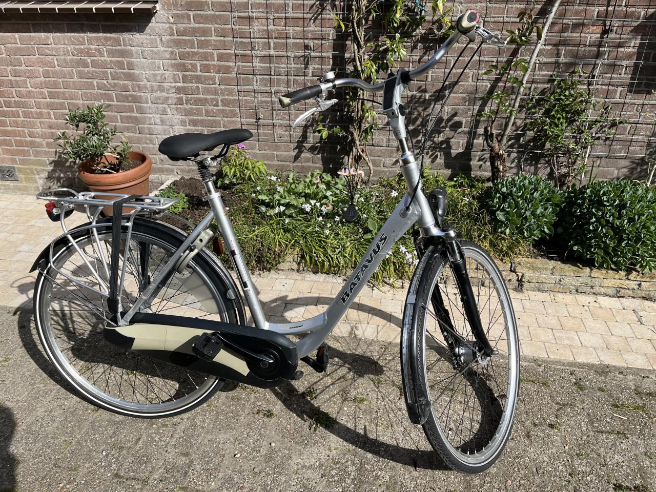 Damesfiets Batavus Intermezzo. Gereviseerd: dus OK.