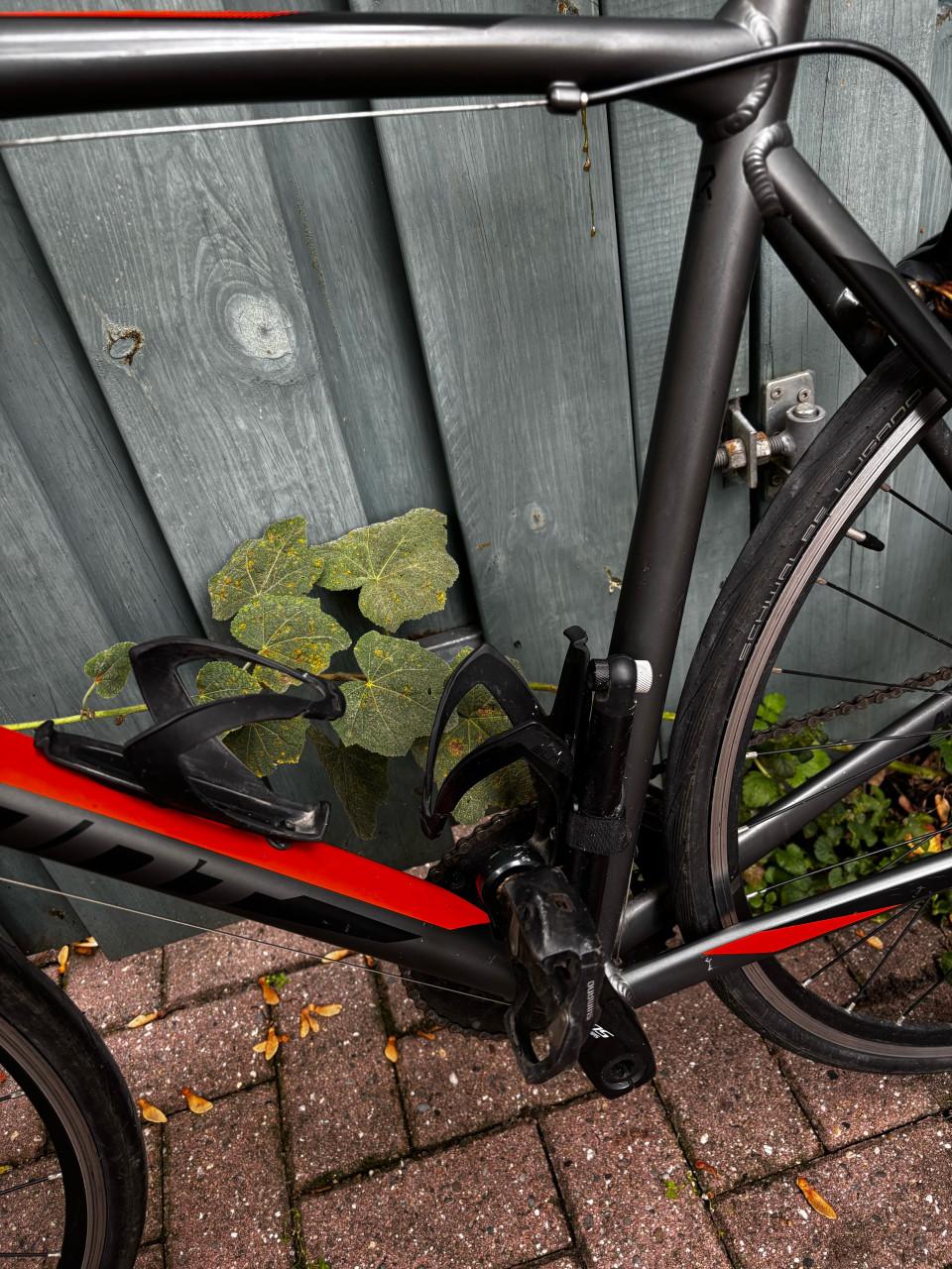 Giant Contend racefiets – grijs/oranje