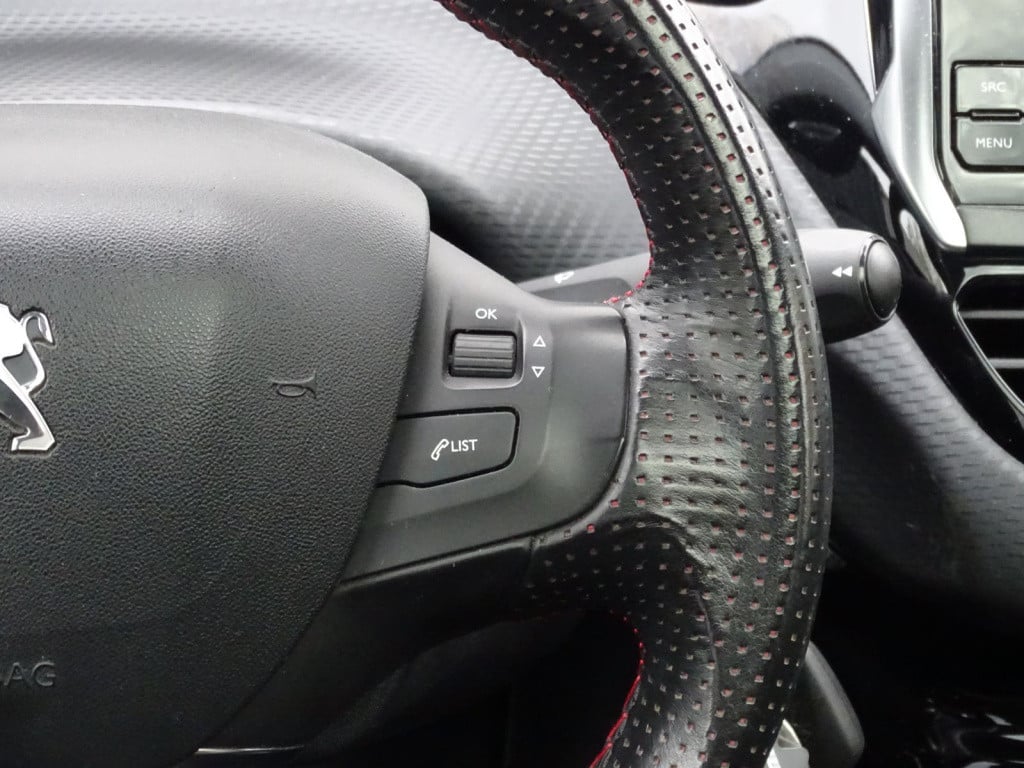 Peugeot 2008 1.2 puretech gt-line
