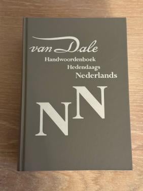 Van Dale Handwoordenboek Hedendaags Nederlands