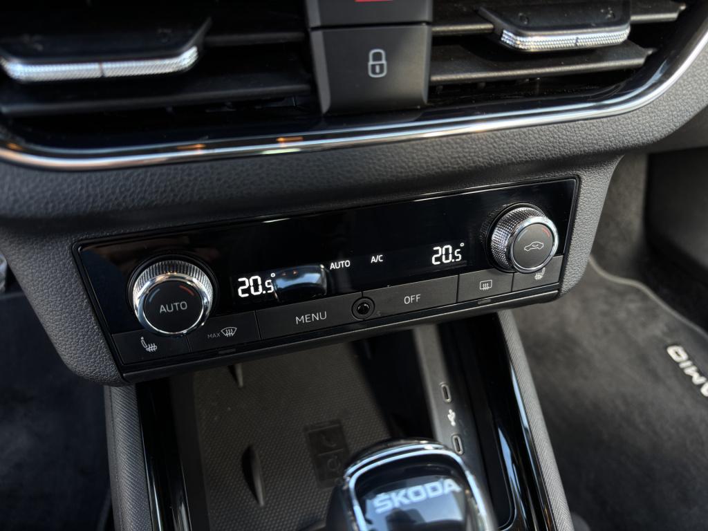 Skoda Kamiq automaat 1.5-150pk tsi act sport business/trekhaak