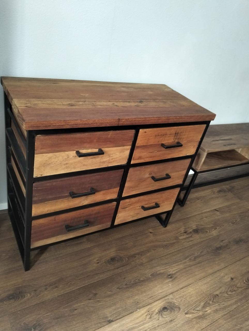 Ladenkast