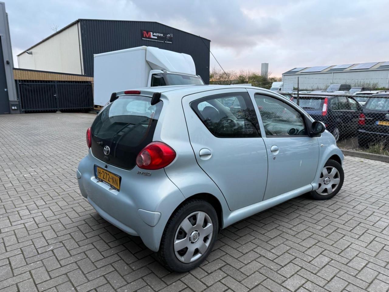 Toyota Aygo 1.0-12V Airco 5 deurs