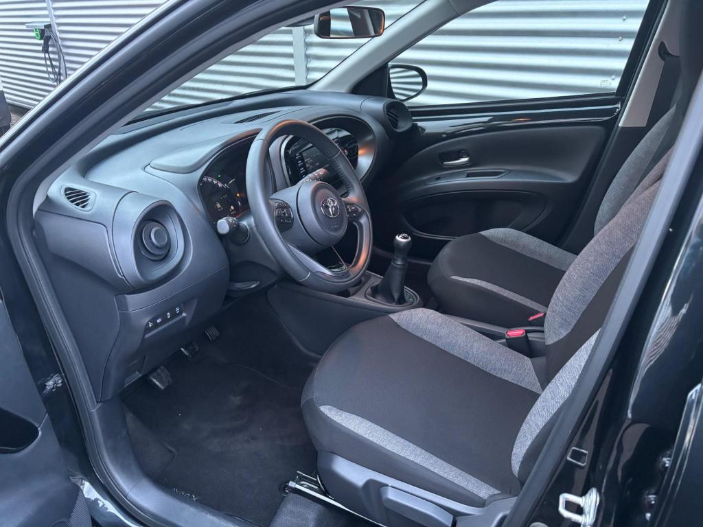 Toyota Aygo x 1.0 vvt-i mt play