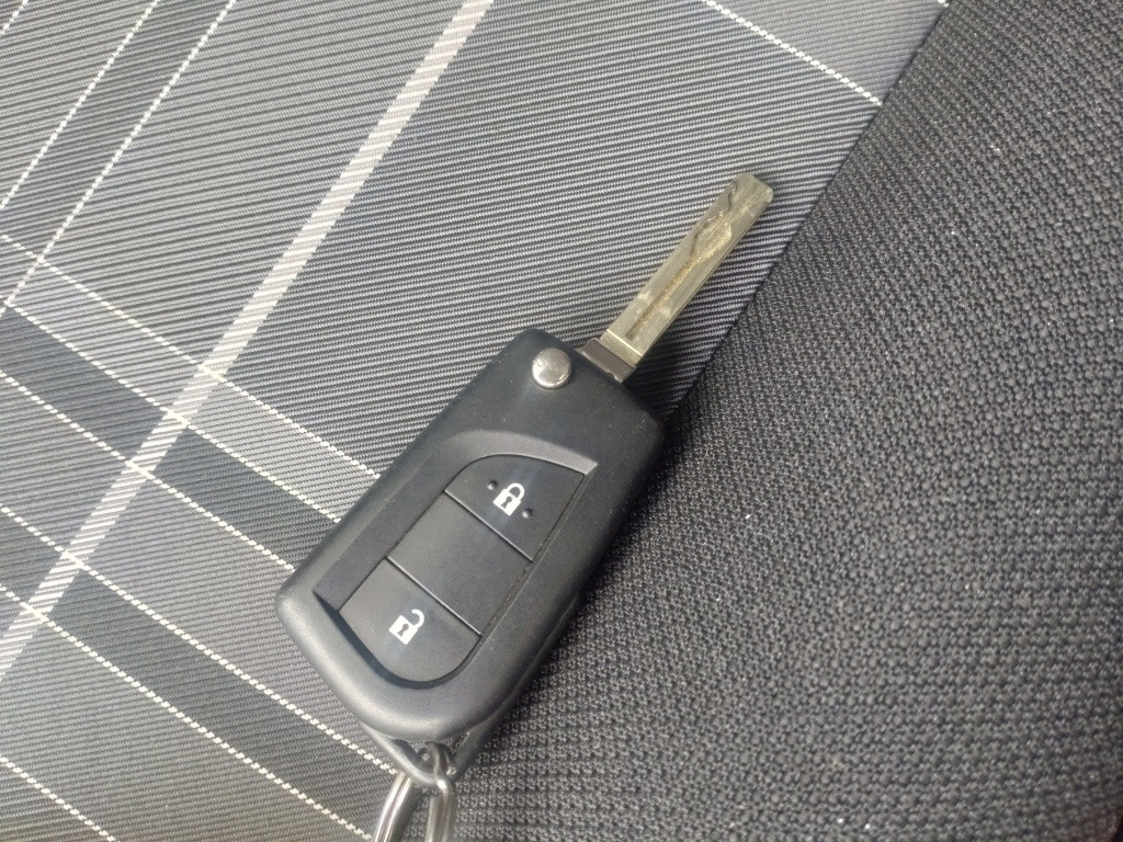 Peugeot 108 1.0 e-vti blue lion