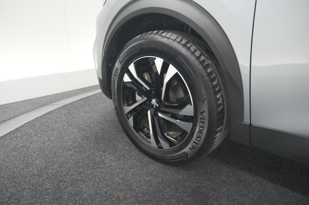 Peugeot E-2008 ev allure pack 50 kwh | 3 fase laadfunctie | camera | naviga