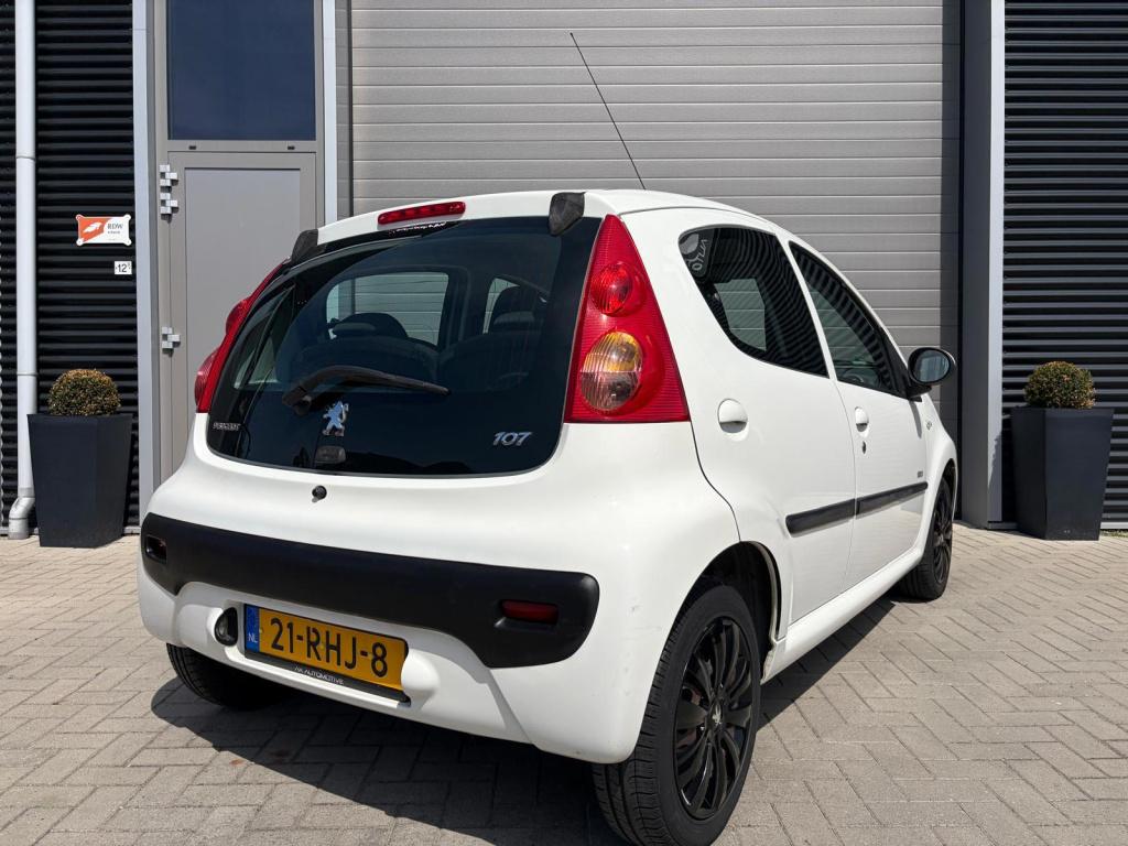 Peugeot 107 1.0-12v xs/80.000 nap/airco/2e eigenaar/leuke auto/