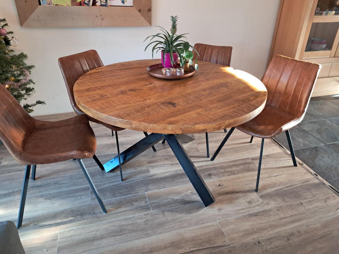 Set eettafel + salontafel mangohout