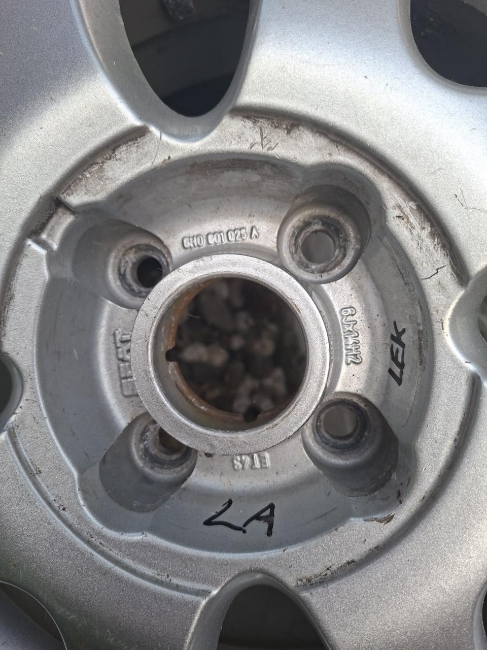 Lichtmetalen velgen Seat Arosa