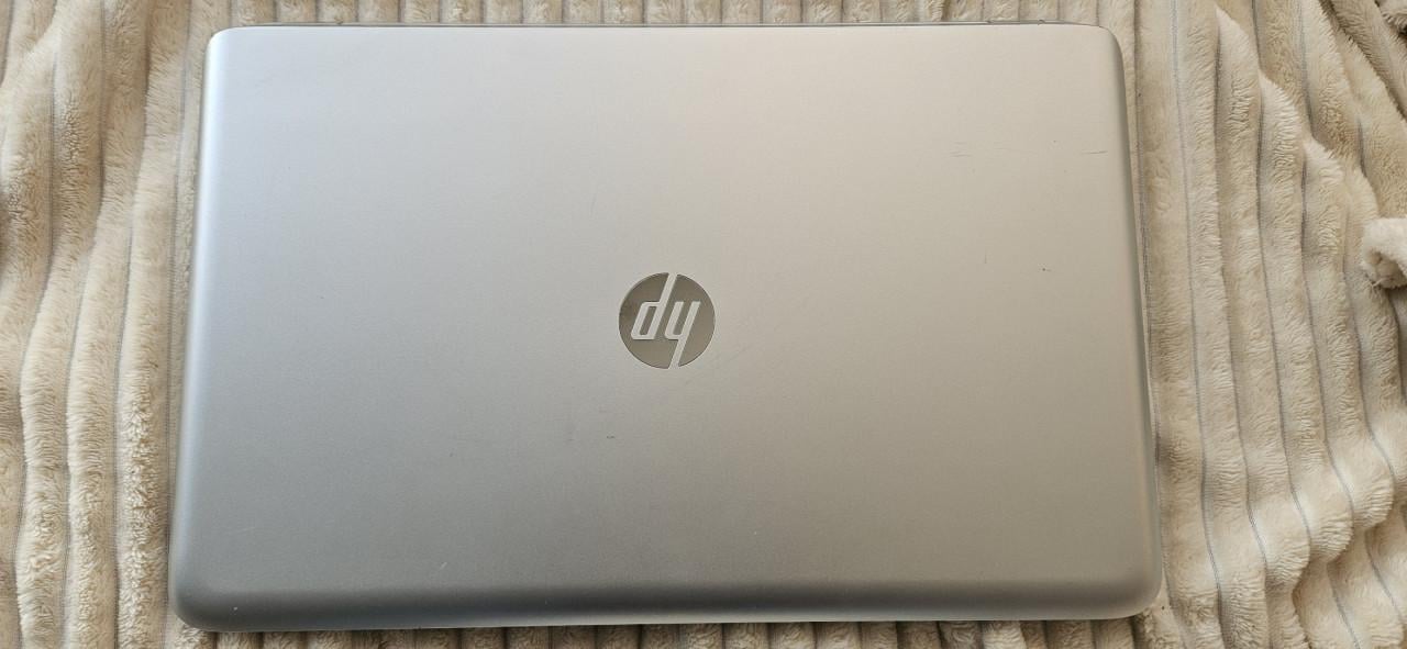HP Envy 17-j120ed Leap Motion TS SE